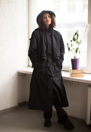 VINTAGE 80'S BLACK COAT