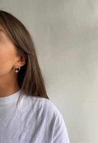 SMALL GOLD AND FAUX PEARL CIRCLE EARRINGS