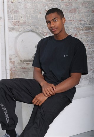 VINTAGE NIKE LOGO T-SHIRT BLACK