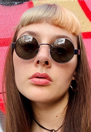VINTAGE INSPIRED SUNGLASSES ROUND JOHN LENNON SHAPE IN BLACK