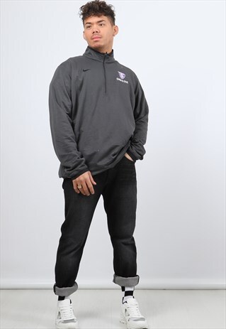 VINTAGE NIKE XL GREY EMBROIDERED LOGO 1/4 ZIP SWEATSHIRT