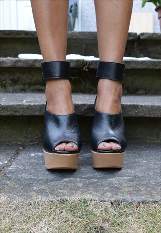 TOPSHOP PEEP TOE PLATFORM SHOES