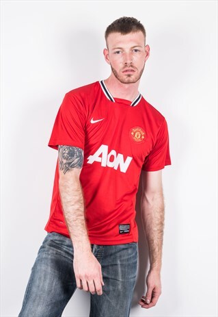 NIKE VINTAGE 1990S RED MANCHESTER UNITED FOOTBALL SHIRT