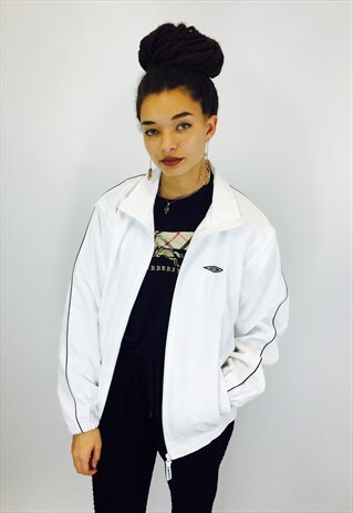 UMBRO BIG LOGO EMBROIDERED JACKET