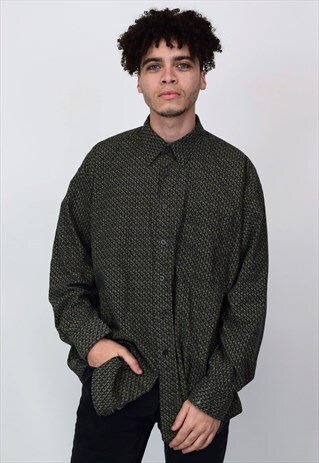 VINTAGE 90'S GREEN & BLACK PRINTED BUTTON UP SHIRT