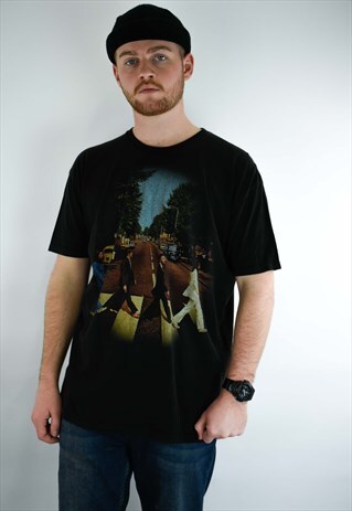 VINTAGE BEATLES BAND T-SHIRT
