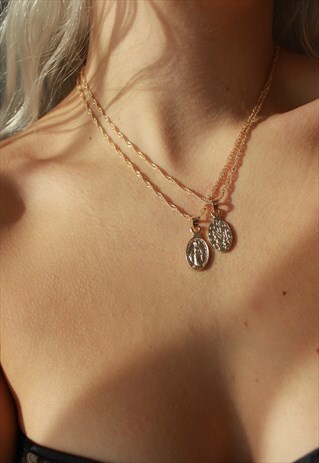 GOLD VIRGIN MARY PENDANT NECKLACE