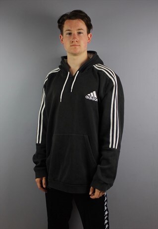 VINTAGE ADIDAS HOODIE IN BLACK WITH PRINTED LOGO AND POUCH P