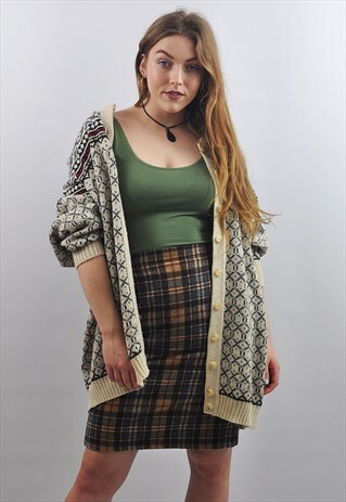 VINTAGE OVERSIZE PATTERNED GRANNY KNIT CARDY