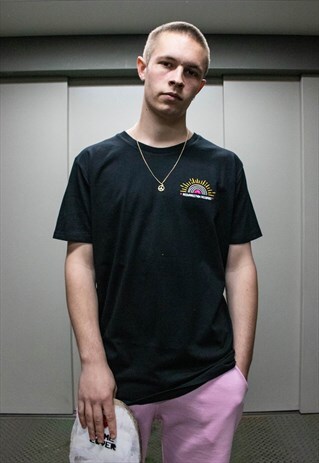 TSHIRT IN BLACK ORGANIC COTTON WITH EMBROIDERED LOGO