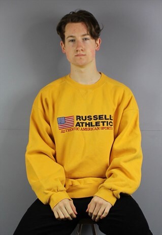 VINTAGE RUSSELL ATHLETIC SWEATSHIRT IN GOLD/YELLOW WITH EMBR