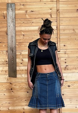 VINTAGE 90S PUNK LEATHER VEST IN BLACK WITH STUDS