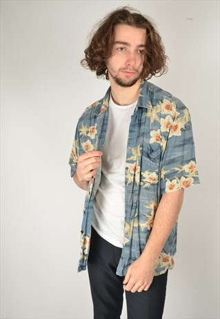 VINTAGE HAWAIIAN PATTERNED SHIRT