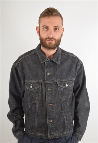 VINTAGE BENETTON DENIM JACKET MADE IN ITALY (1303)