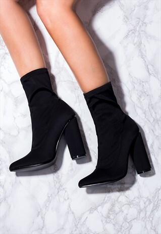 SCIRICA CYLINDER HEEL ANKLE BOOTS SHOES - BLACK SUEDE STYLE