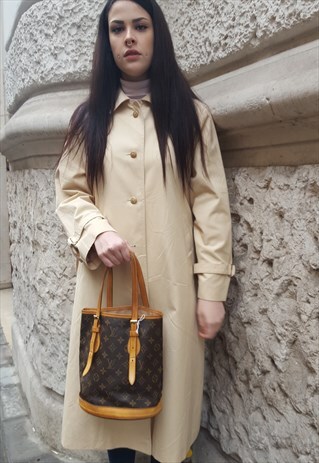 VINTAGE RARE LOUIS VUITTON HANDBAG IN LEATHER