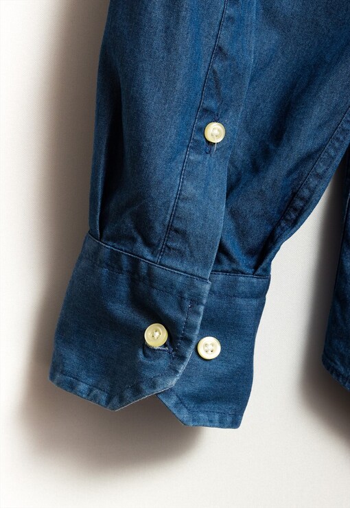 garment image