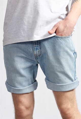 VINTAGE LEVI'S DENIM SHORTS