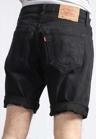 VINTAGE LEVI'S DENIM SHORTS