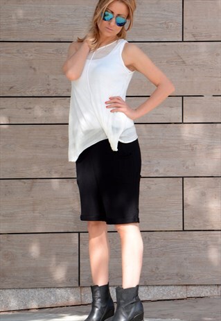 BLACK SHORTS/ WOMEN SHORTS