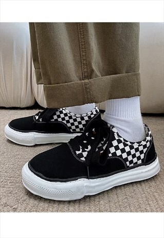 LOW TOP SKATE SNEAKERS RETRO CLASSIC BLACK TOE CHECK SHOES