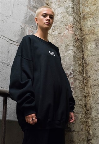 OVERSIZED SWEATSHIRT