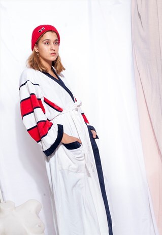 VINTAGE ROBE 80S RETRO DUSTER COAT IN WHITE RED BLUE