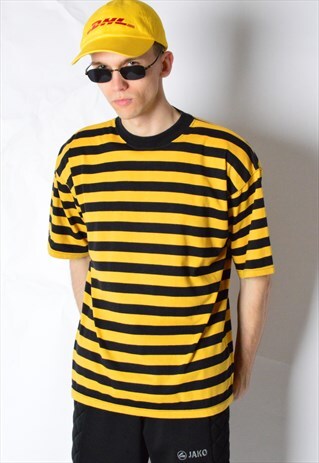 VINTAGE 90S BLACK AND YELLOW BLACK AND YELLOW T-SHIRT