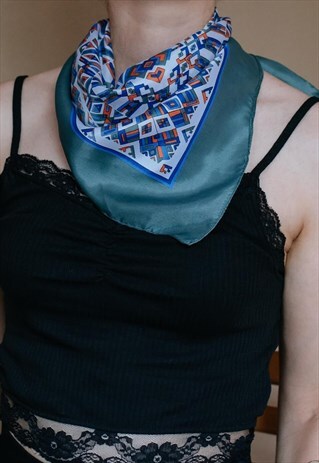 VINTAGE 80S GREEN PATTERNED SCARF