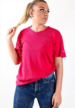 VINTAGE TOMMY HILFIGER T-SHIRT T205