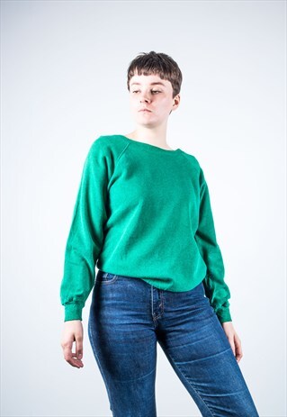 VINTAGE 1990S GREEN SWEATER