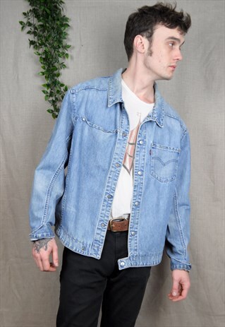 LEVI'S DENIM JACKET