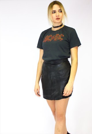 VINTAGE ACDC ROCK BAND T-SHIRT