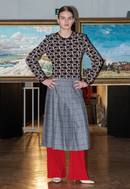 garment image
