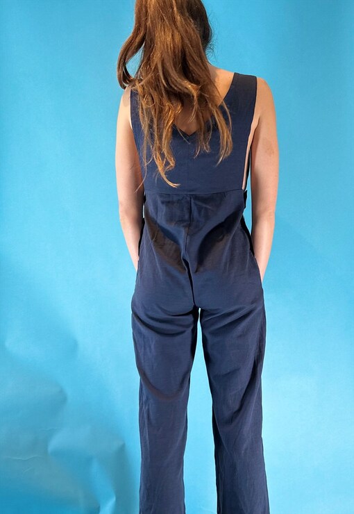 garment image