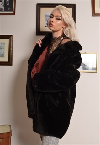 VINTAGE 70S FAUX FUR COAT IN DARK BROWN