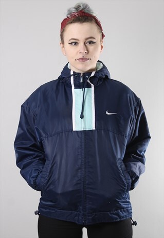 VINTAGE NIKE PADDED PUFFER COAT SMALL