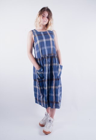 VINTAGE 90'S CHECK NAVY PLAID PINAFORE WITH POCKETS