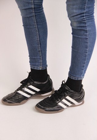 VINTAGE ADIDAS TRAINERS
