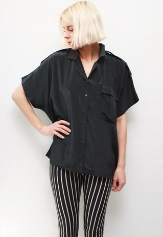 VINTAGE 80' AMAZING BEAUTIFUL BLACK OVERSIZE SHIRT