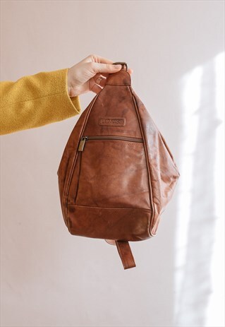 VINTAGE 90S' GRUNGE TRIANGLE RUCKSACK
