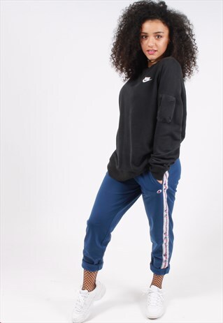 VINTAGE NIKE SWEATSHIRT