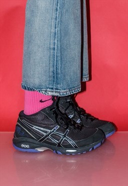 Vintage Y2K cute hi-top trainers in sexy black & purple