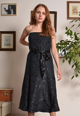 VINTAGE 90S FLORAL MIDI STRAPLESS DRESS IN GREEN AND BLACK