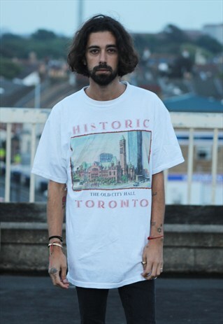 VINTAGE // 90'S // T-SHIRT