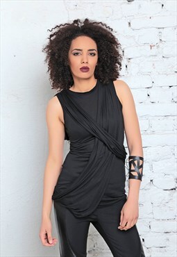 Viscose jersey tank top with twisted front detail 