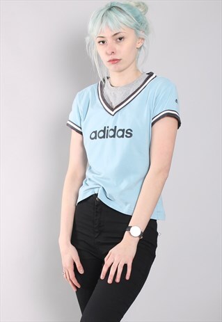 VINTAGE ADIDAS T-SHIRT