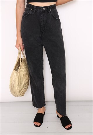 VINTAGE WRANGLER BLACK HIGH WAISTED RAW HEM JEANS