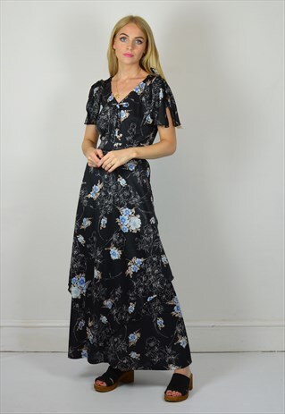 VINTAGE 70S BLACK & WHITE FLORAL PRINT BOHO MAXI DRESS