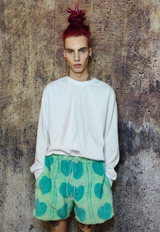 garment image